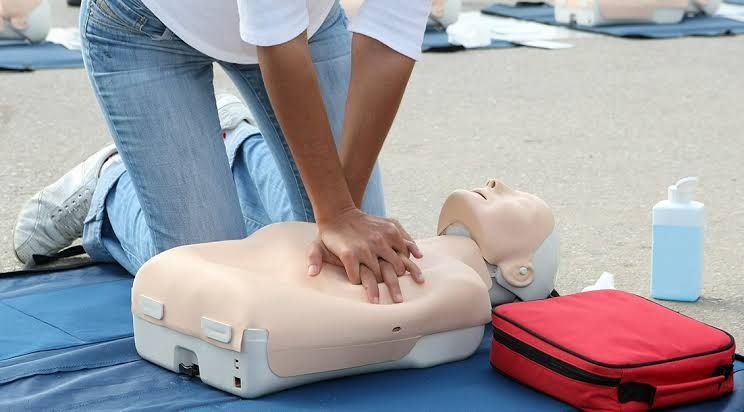 What CPR Training Really Feels Like When the Situation Gets Serious